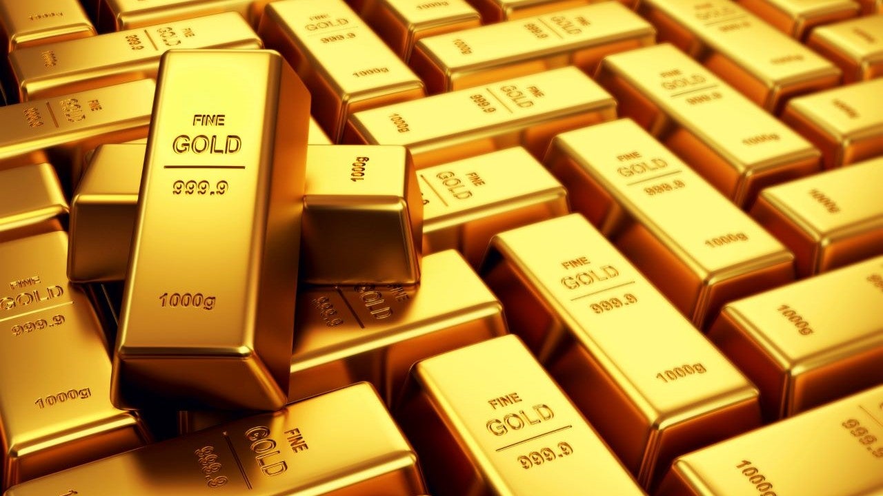 Gold Prices Today: Russia-Ukraine war to keep yellow metal volatile, resistance at Rs 52,100-52,750